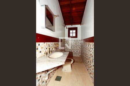 Casa à venda com 186m², 3 quartos e 2 vagas Casa à venda com 186m², 3 quartos e 2 vagasBanheiro Social