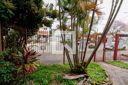 Vista da sala de casa à venda com 3 quartos, 186m² em Ipanema, Porto Alegre