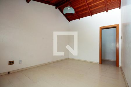 Suíte de casa à venda com 3 quartos, 186m² em Ipanema, Porto Alegre