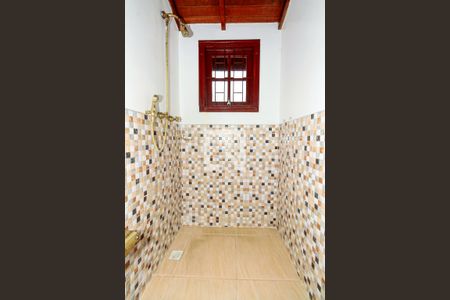 Casa à venda com 186m², 3 quartos e 2 vagas Casa à venda com 186m², 3 quartos e 2 vagasBanheiro Social