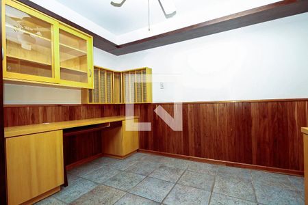 Escritório de casa à venda com 3 quartos, 186m² em Ipanema, Porto Alegre