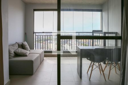 Studio para alugar com 30m², 1 quarto e 1 vaga Studio para alugar com 30m², 1 quarto e 1 vagaVista do Quarto e Cozinha