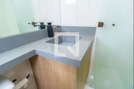 Apartamento à venda com 48m², 2 quartos e 1 vagaBanheiro do Quarto 2
