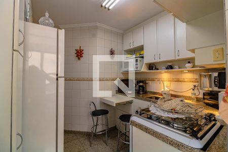 Apartamento para alugar com 74m², 3 quartos e 1 vaga Apartamento para alugar com 74m², 3 quartos e 1 vagaCozinha