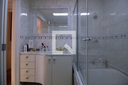 Apartamento para alugar com 74m², 3 quartos e 1 vaga Apartamento para alugar com 74m², 3 quartos e 1 vagaBanheiro