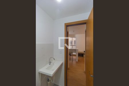 Apartamento para alugar com 44m², 2 quartos e 2 vagas Apartamento para alugar com 44m², 2 quartos e 2 vagasBanheiro