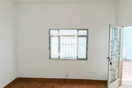 Quarto de casa para alugar com 1 quarto, 68m² em Parque Paulicéia, Duque de Caxias