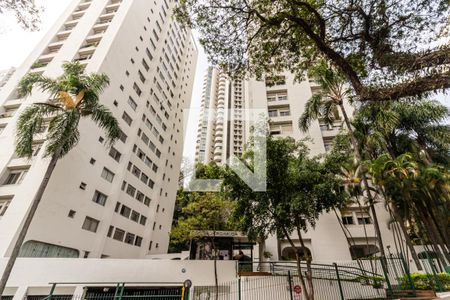 Apartamento para alugar com 60m², 2 quartos e 1 vagaFachada
