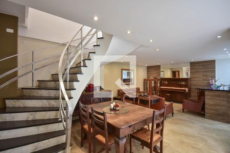 Casa para alugar com 381m², 8 quartos e 4 vagas Casa para alugar com 381m², 8 quartos e 4 vagas Casa 2 - Sala