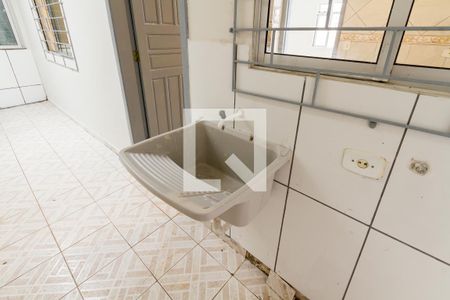 Casa de condomínio para alugar com 61m², 3 quartos e 1 vagaÁrea de Serviço - tanque