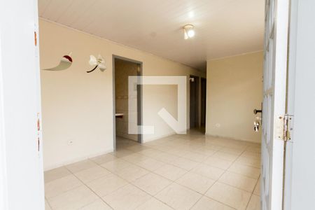 Sala de casa de condomínio para alugar com 3 quartos, 61m² em Cajuru, Curitiba