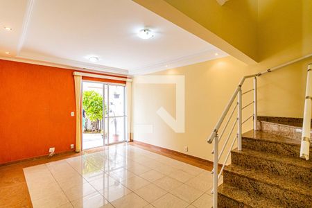 Sala de casa de condomínio à venda com 2 quartos, 80m² em Rio Pequeno, São Paulo