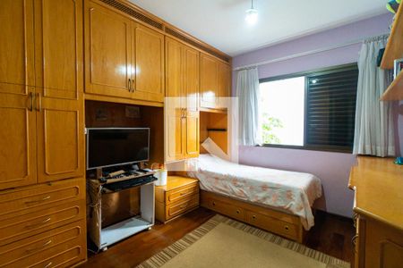 Apartamento à venda com 115m², 3 quartos e 2 vagasQuarto 2
