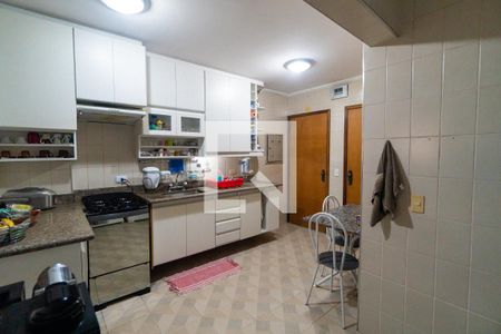 Apartamento à venda com 115m², 3 quartos e 2 vagasCozinha