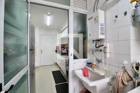 Apartamento à venda com 118m², 3 quartos e 2 vagasÁrea de Serviço