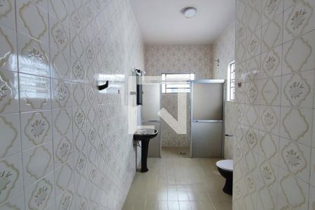 Banheiro Suíte de casa à venda com 5 quartos, 500m² em Parque Industrial, Campinas