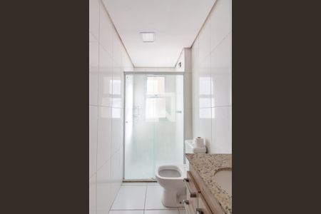 Apartamento à venda com 60m², 2 quartos e 1 vaga Apartamento à venda com 60m², 2 quartos e 1 vagaBanheiro da Suíte