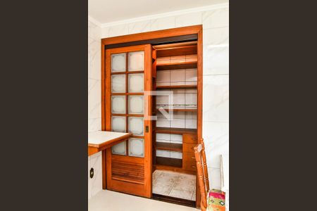 Casa à venda com 200m², 3 quartos e 3 vagasDespensa