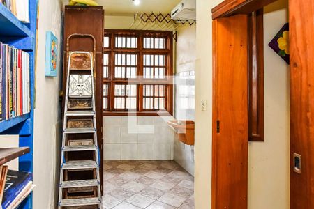 Casa à venda com 200m², 3 quartos e 3 vagasÁrea de Serviço