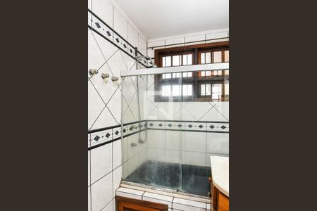 Casa à venda com 200m², 3 quartos e 3 vagasBanheiro da Suíte