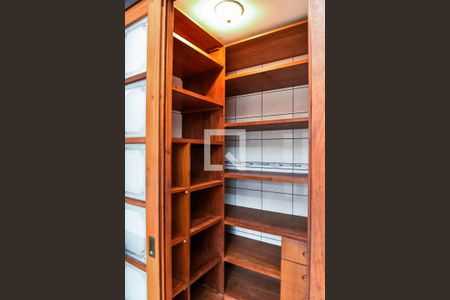 Casa à venda com 200m², 3 quartos e 3 vagasDespensa