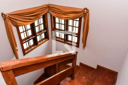 Escada de casa à venda com 3 quartos, 200m² em Jardim Dona Leopoldina, Porto Alegre