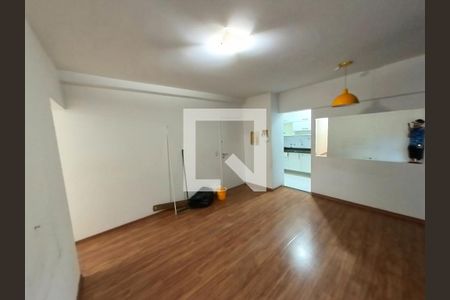 Sala de apartamento à venda com 2 quartos, 65m² em Vila Mangalot, São Paulo