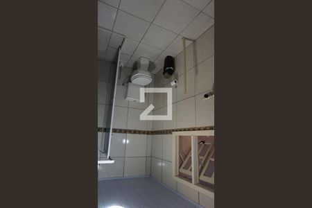 Casa à venda com 300m², 3 quartos e 2 vagasCasa anexa Banheiro