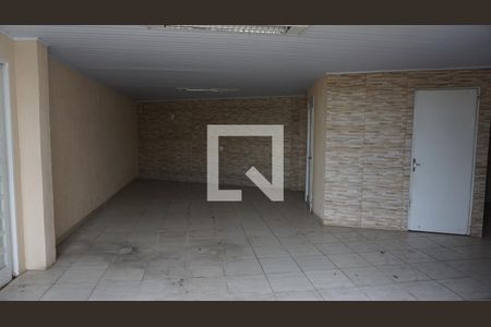 Casa à venda com 300m², 3 quartos e 2 vagasGaragem