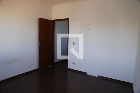 Quarto 1 de casa à venda com 3 quartos, 320m² em Vila Palmeiras, São Paulo