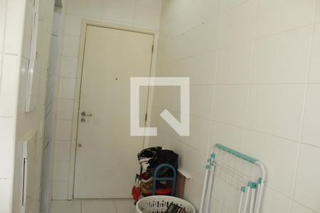 Apartamento à venda com 128m², 4 quartos e 2 vagasEntrada de serviço