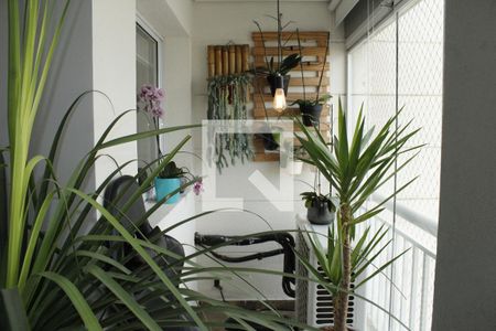 Apartamento à venda com 128m², 4 quartos e 2 vagasDetalhe