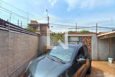 Vista da Sala de casa à venda com 3 quartos, 120m² em Vila Pompéia, Campinas