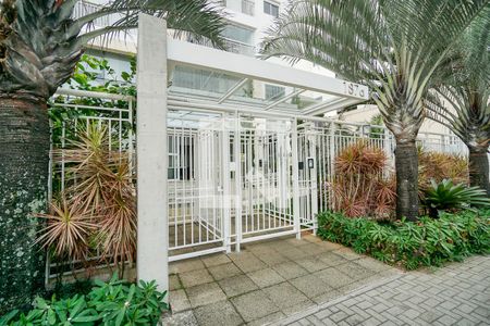 Apartamento para alugar com 73m², 3 quartos e 1 vaga Apartamento para alugar com 73m², 3 quartos e 1 vagaFachada