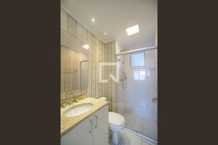 Apartamento para alugar com 73m², 3 quartos e 1 vaga Apartamento para alugar com 73m², 3 quartos e 1 vagaBanheiro social