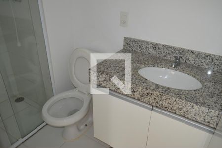 Banheiro de apartamento à venda com 1 quarto, 34m² em Liberdade, São Paulo
