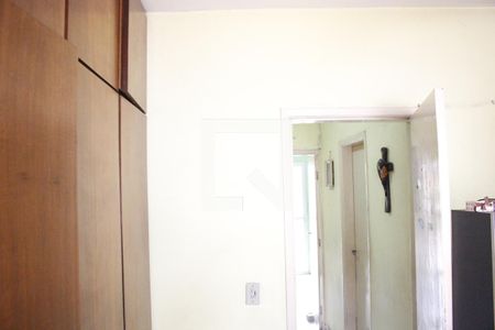 Quarto 1 de casa à venda com 2 quartos, 150m² em Conjunto Residencial Santa Terezinha, São Paulo