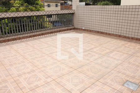 Casa à venda com 150m², 2 quartos e 2 vagasVaranda