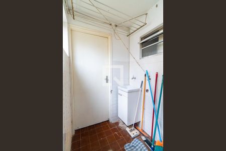 Apartamento à venda com 75m², 3 quartos e 1 vaga Apartamento à venda com 75m², 3 quartos e 1 vagaLavanderia