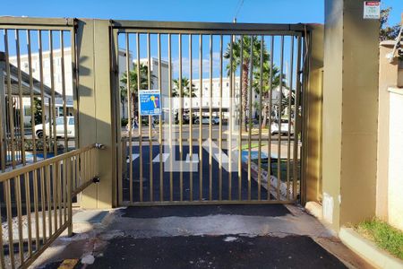 Apartamento para alugar com 88m², 2 quartos e 1 vagaPlaca Banner 