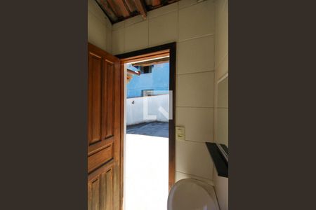 Casa à venda com 249m², 2 quartos e 1 vagaBanheiro Social
