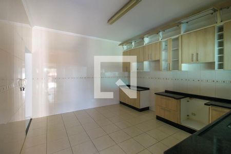 Casa à venda com 249m², 2 quartos e 1 vagaCozinha