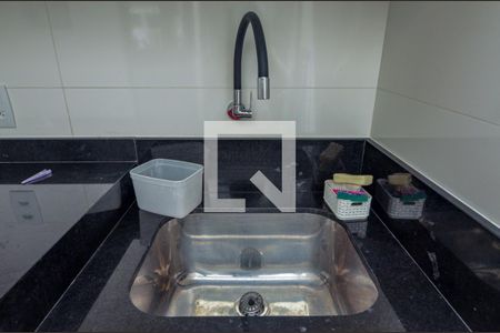 Casa de condomínio à venda com 240m², 3 quartos e 2 vagasÁrea de Serviço