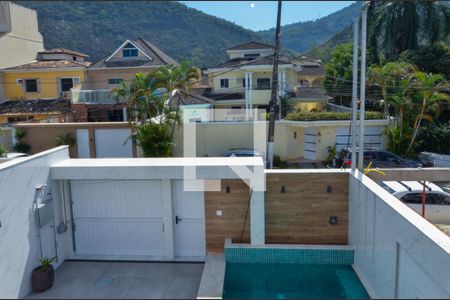 Casa de condomínio à venda com 240m², 3 quartos e 2 vagasSuite 1 - varanda