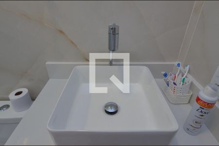 Casa de condomínio à venda com 240m², 3 quartos e 2 vagasBanheiro da Suíte 3