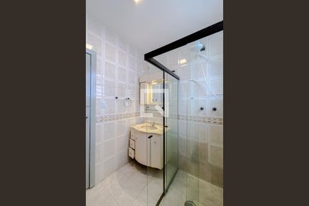 Casa à venda com 110m², 2 quartos e 2 vagasBanheiro da Suíte