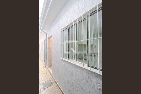 Casa à venda com 110m², 2 quartos e 2 vagasCorredor