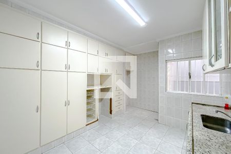 Casa à venda com 110m², 2 quartos e 2 vagasCozinha