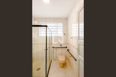 Casa à venda com 110m², 2 quartos e 2 vagasBanheiro da Suíte