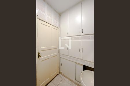 Casa à venda com 110m², 2 quartos e 2 vagasBanheiro